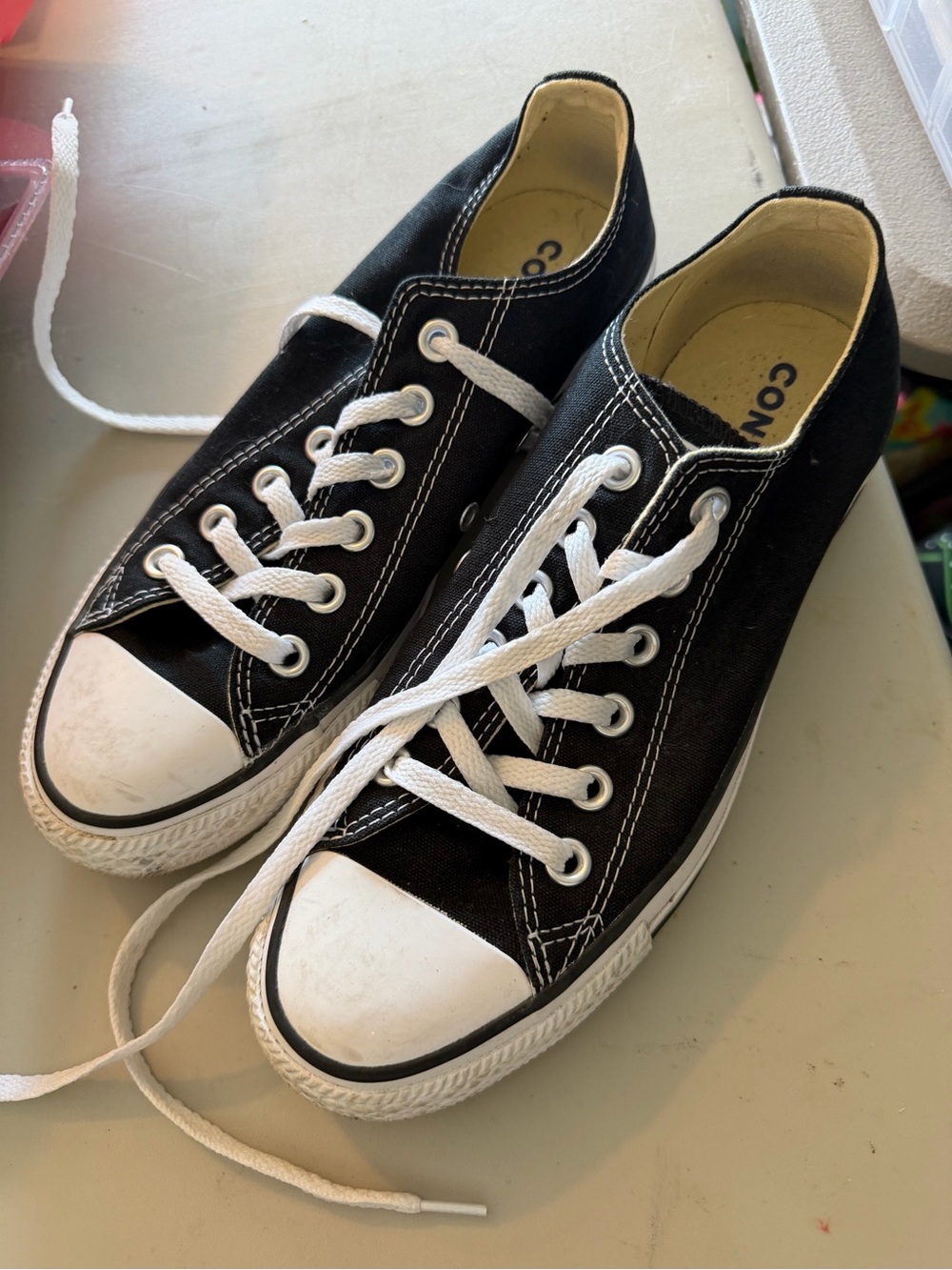 Converse Classic Low Top Sneakers - Black